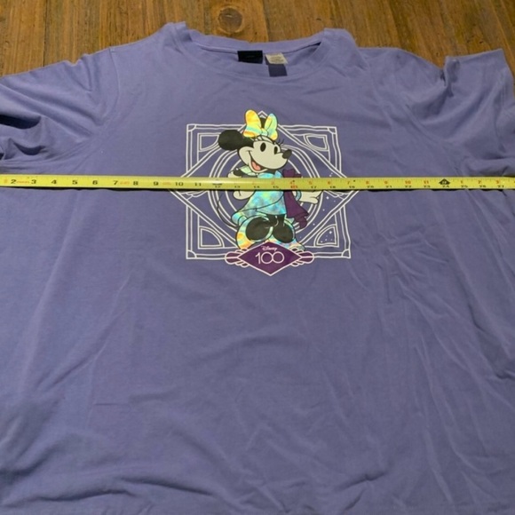 Walt Disney Company 100 Year Celebration T-shirt with Holograph Minnie Mouse 1X - Picture 7 of 7